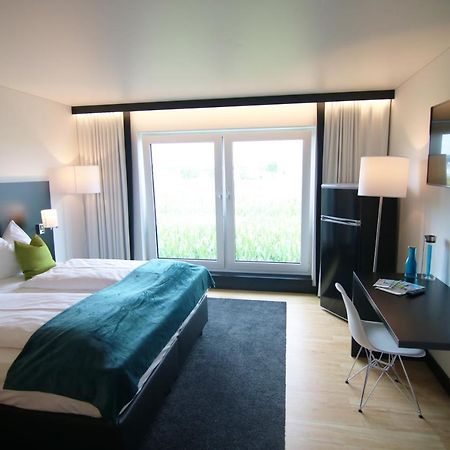 Me Hotel By Wmm Hotels Meitingen Екстер'єр фото