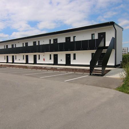 Me Hotel By Wmm Hotels Meitingen Екстер'єр фото