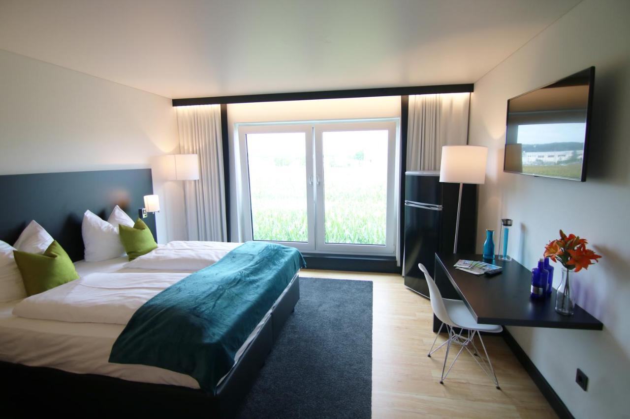 Me Hotel By Wmm Hotels Meitingen Екстер'єр фото