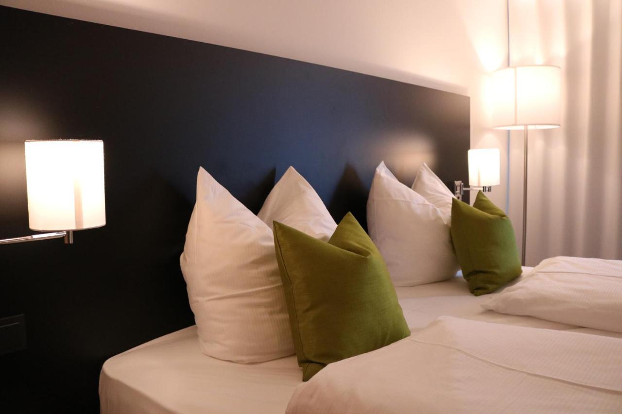 Me Hotel By Wmm Hotels Meitingen Екстер'єр фото