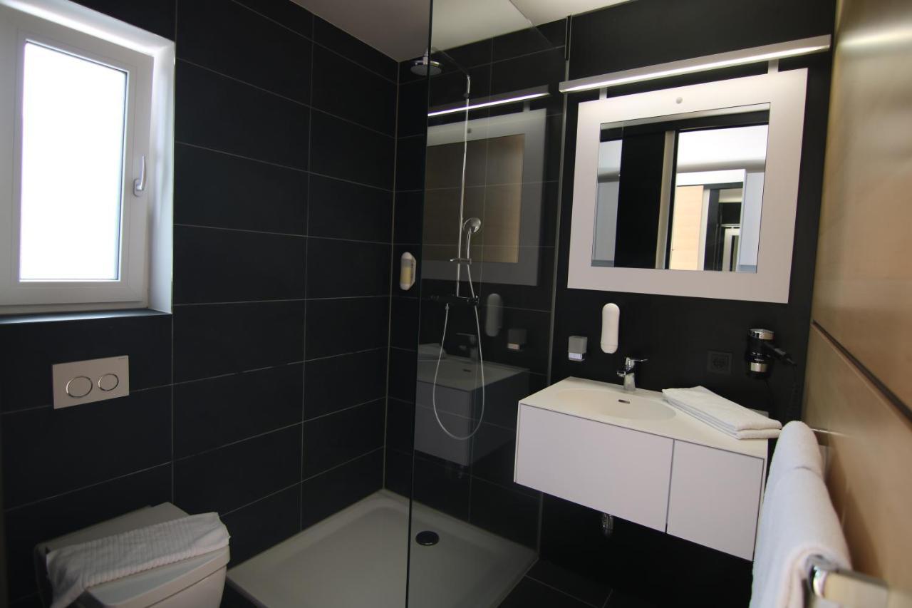 Me Hotel By Wmm Hotels Meitingen Екстер'єр фото